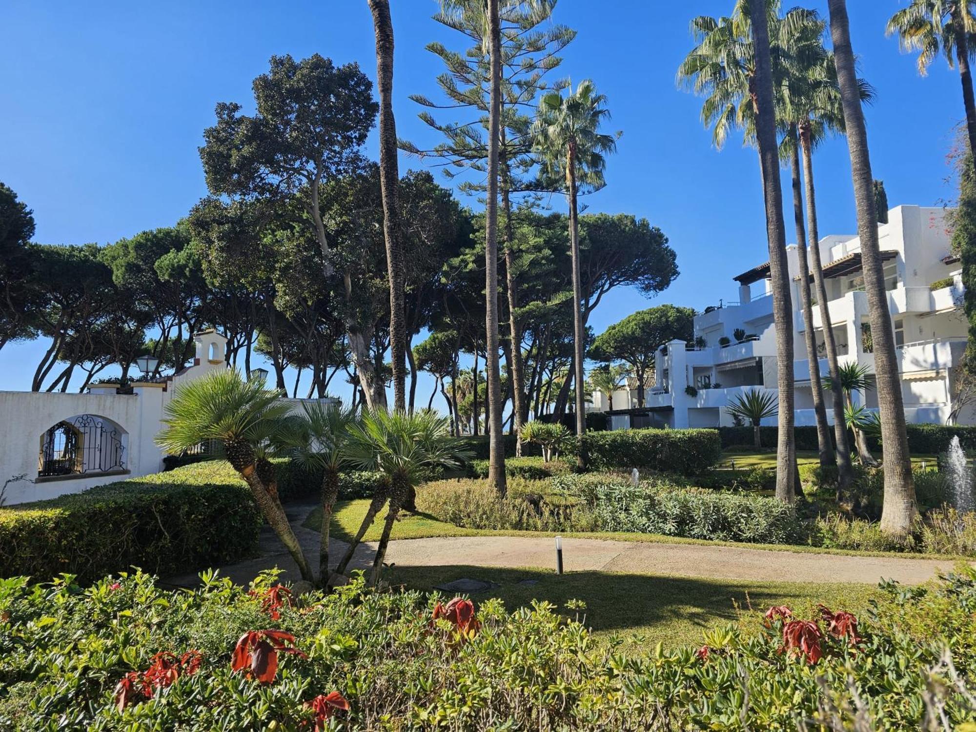 Alhambra Del Mar Apartamento